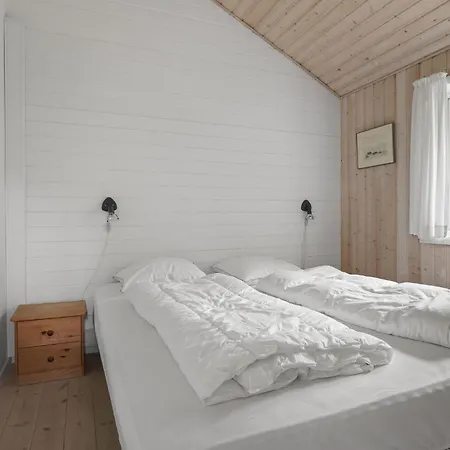 Дом отдыха Pet Friendly In With Sauna *