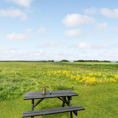 Дом отдыха Stunning In With Sauna *